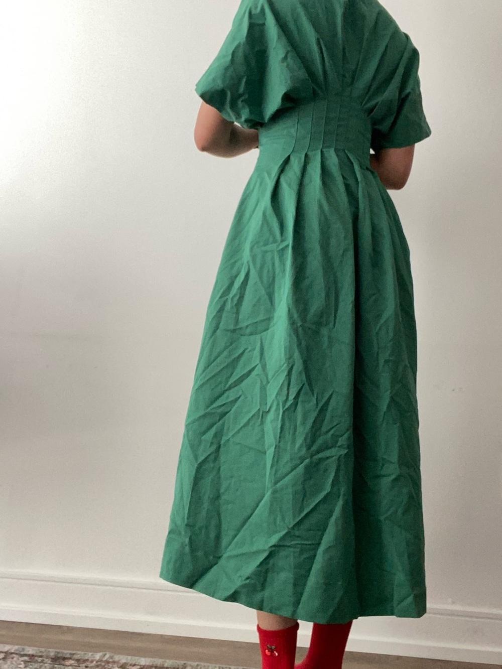Anthropologie Green Button-Front Midi Dress with Cinched Waist - Picture 2 of 6